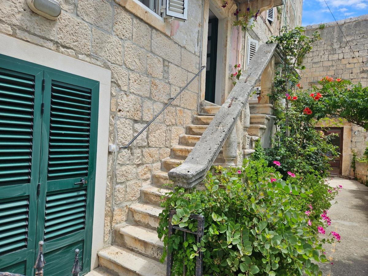 Arsenal Apartment Korcula Town Luaran gambar